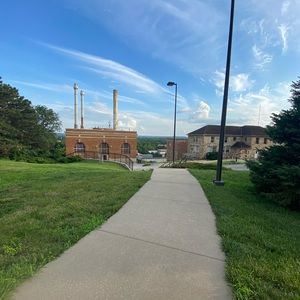 Meet your Posher, Maha